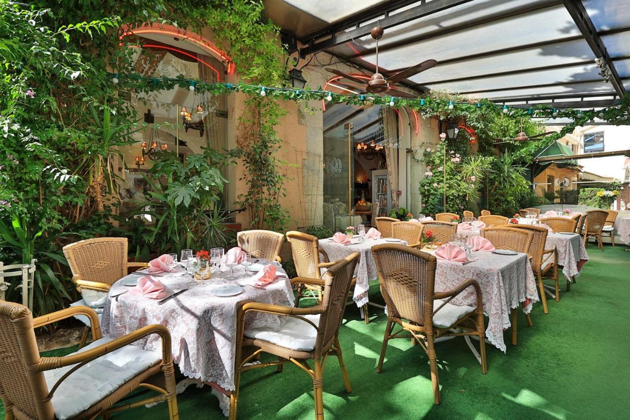 Logis Le Relais Imperial Hotel Saint-Vallier-de-Thiey Ngoại thất bức ảnh