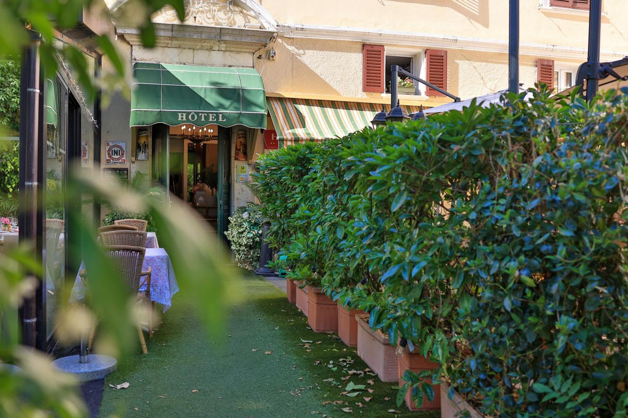 Logis Le Relais Imperial Hotel Saint-Vallier-de-Thiey Ngoại thất bức ảnh